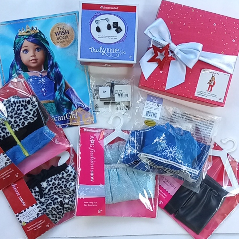 American Girl Outfit And Accessories Bundle
